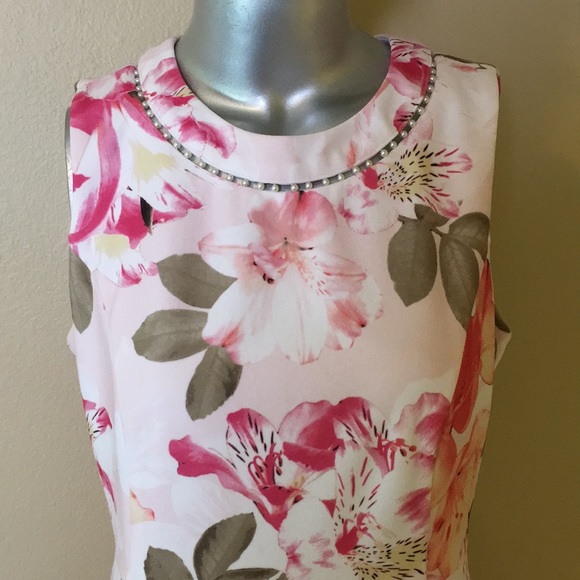 CALVIN KLEIN | Sheath Dress Lily Print With Pearl Embellished Neckline - Picture 3 of 16